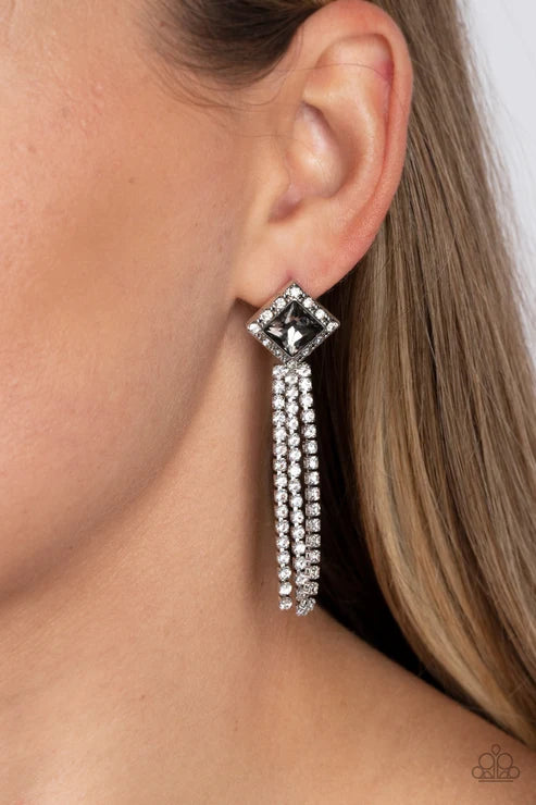 Paparazzi ♥ Seasonal Sparkle - Silver ♥ Post Earrings