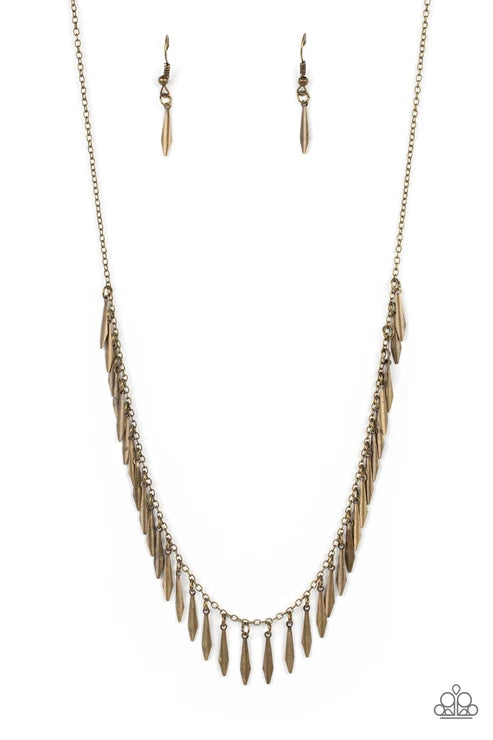 Paparazzi ♥ Striking Sheen - Brass ♥ Necklace