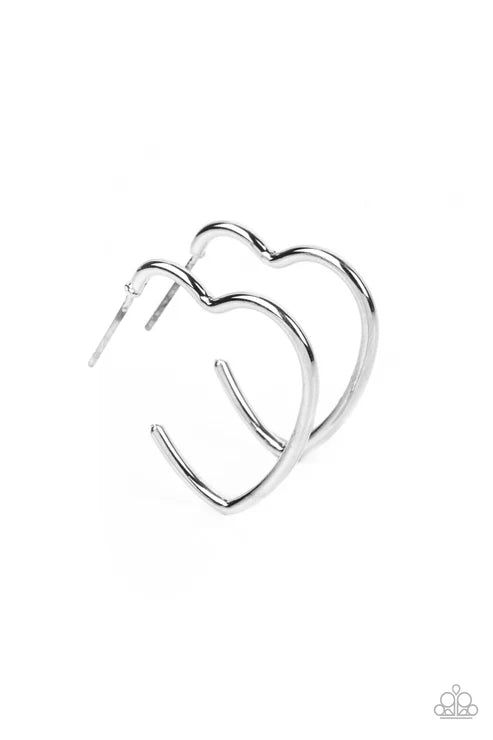 Paparazzi ♥ Burnished Beau - Silver ♥ Earrings