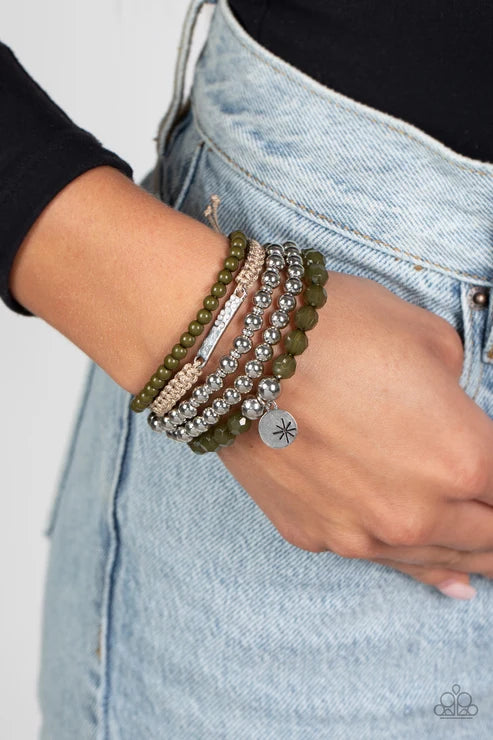 Paparazzi ♥ Offshore Outing - Green ♥ Bracelet