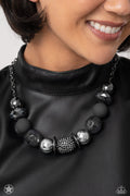 Paparazzi ♥ A Warm Welcome - Black ♥ Necklace