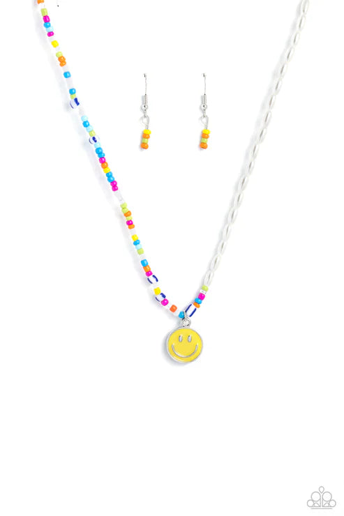 Paparazzi ♥ Smiling Showdown - Yellow ♥ Necklace