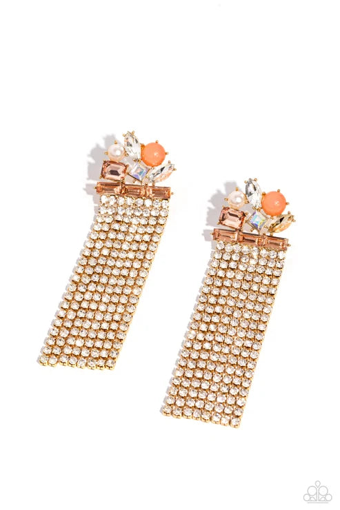 Paparazzi ♥ Horizontal Hallmark - Gold ♥ Post Earrings