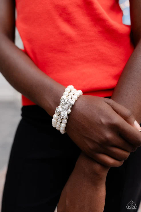 Paparazzi ♥ How Do You Do? - White ♥ Bracelet