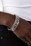 Paparazzi ♥ Wavy Whimsy - Silver ♥ Bracelet