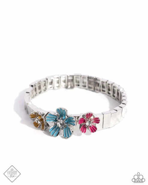 Paparazzi ♥ Hamptons Headline - Multi ♥ Bracelet