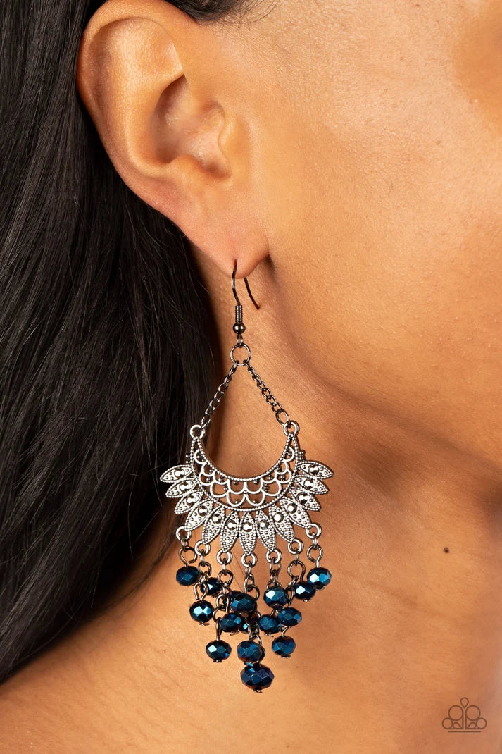 Paparazzi ♥ Chromatic Cascade - Blue ♥ Earrings