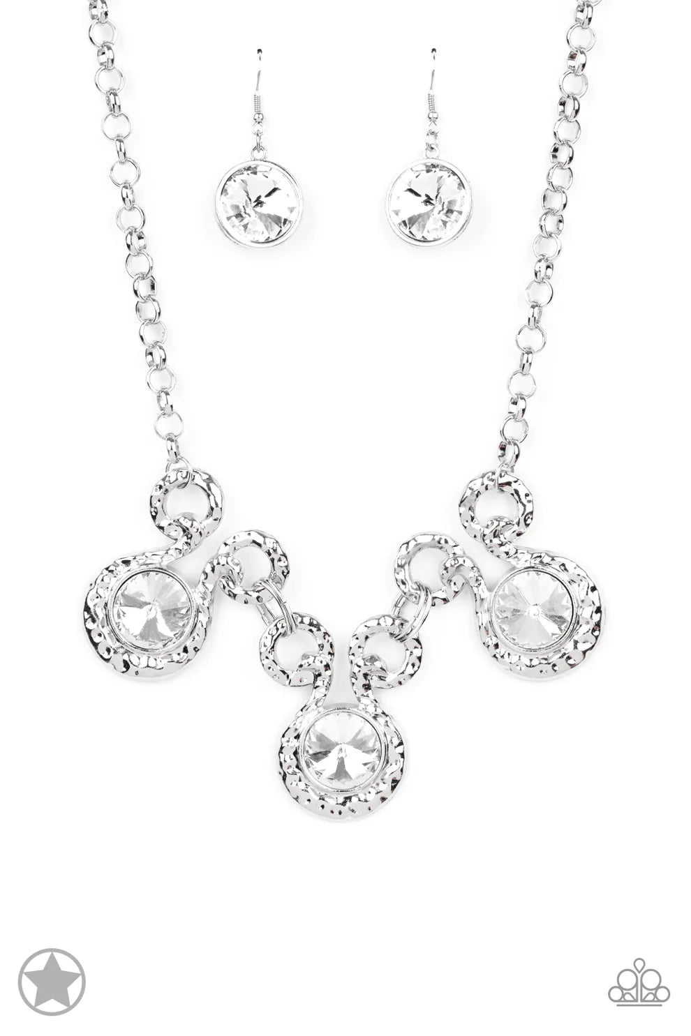 Paparazzi ♥ Hypnotized - Silver ♥ Necklace